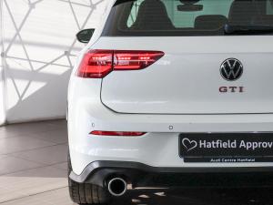 Volkswagen Golf GTI - Image 12
