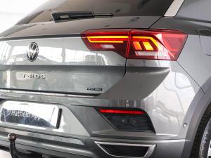 Volkswagen T-Roc 2.0TSI 140kW 4Motion R-Line - Image 13