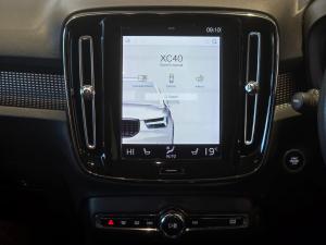 Volvo XC40 T5 AWD R-Design - Image 11
