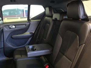 Volvo XC40 T5 AWD R-Design - Image 9