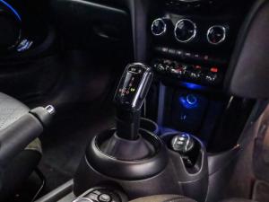 MINI Hatch Cooper S Hatch 3-door - Image 10