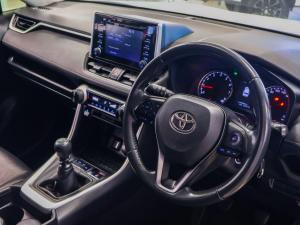 Toyota RAV4 2.0 GX - Image 8