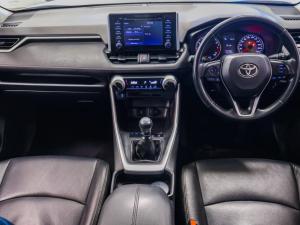 Toyota RAV4 2.0 GX - Image 9