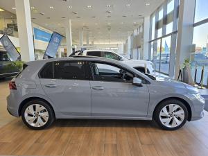 Volkswagen Golf 1.4TSI Life Plus - Image 16