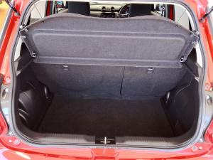 Suzuki Swift 1.2 GLX manual - Image 15