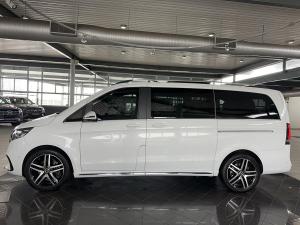 Mercedes-Benz V-Class V300d Exclusive - Image 12