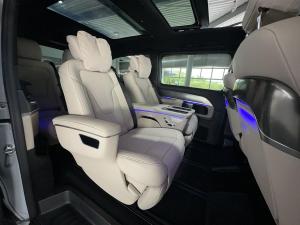Mercedes-Benz V-Class V300d Exclusive - Image 13