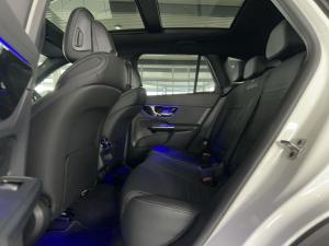 Mercedes-Benz GLC GLC300d 4Matic Avantgarde - Image 6