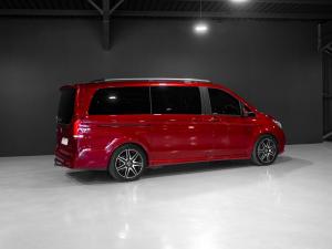 Mercedes-Benz V-Class V300d Avantgarde AMG Line - Image 2
