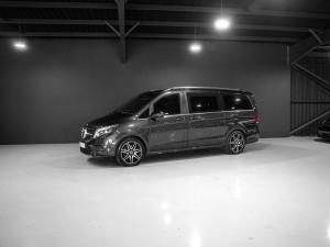 Mercedes-Benz V-Class V250d AMG Line - Image 2