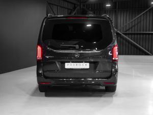 Mercedes-Benz V-Class V250d AMG Line - Image 9