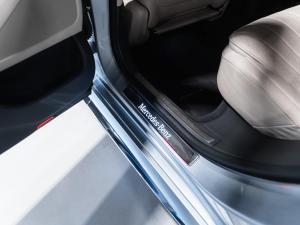 Mercedes-Benz S-Class S500 L 4Matic - Image 17