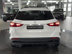 Mercedes-Benz GLA GLA200 Progressive - Image 11