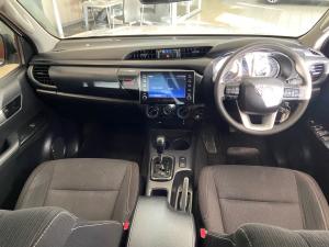 Toyota Hilux 2.4GD-6 double cab 4x4 Raider auto - Image 6