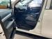 Toyota Hilux 2.4GD-6 double cab 4x4 Raider auto - Thumbnail 7