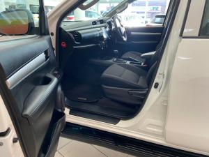 Toyota Hilux 2.4GD-6 double cab 4x4 Raider auto - Image 7