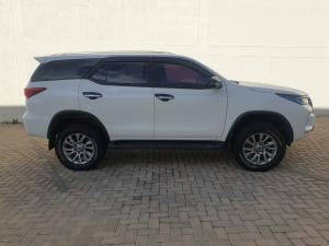 Toyota Fortuner 2.8GD-6 4x4 - Image 4