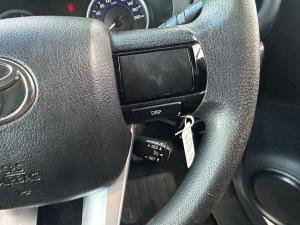 Toyota Hilux 2.4GD-6 4x4 SRX - Image 10