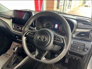 Toyota Starlet 1.5 XR auto - Image 10