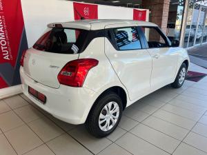 Toyota Starlet 1.5 XR auto - Image 2
