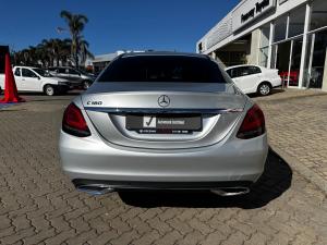 Mercedes-Benz C-Class C180 - Image 9
