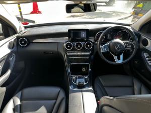 Mercedes-Benz C-Class C180 - Image 14