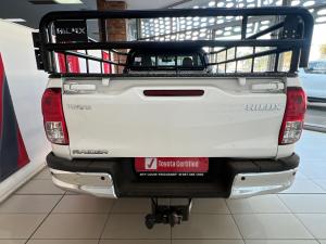 Toyota Hilux 2.4GD-6 single cab Raider manual - Image 5