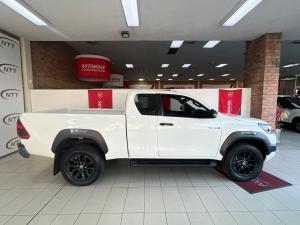 Toyota Hilux 2.8GD-6 Xtra cab 4x4 Legend manual - Image 3