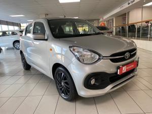 Toyota Vitz 1.0 XR manual - Image 1