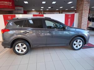 Toyota RAV4 2.0 GX - Image 3