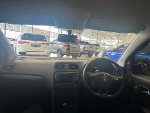 Volkswagen Polo Vivo hatch 1.6 Comfortline auto - Image 18