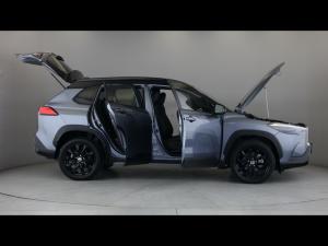 Toyota Corolla Cross 1.8 Hybrid XR - Image 15