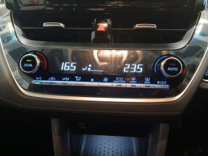 Toyota Corolla Cross 1.8 XR - Image 14