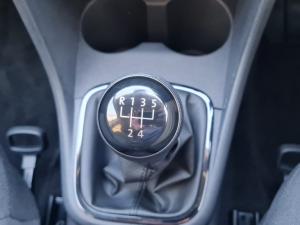 Volkswagen Polo Vivo 1.4 Comfortline - Image 10