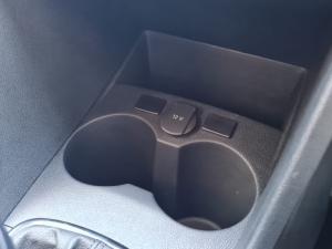 Volkswagen Polo Vivo 1.4 Comfortline - Image 9
