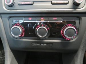 Volkswagen Golf VI 1.4 TSi Trendline - Image 15