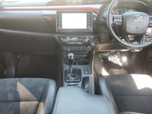 Toyota Hilux 2.8 GD-6 GR-S 4X4 automaticD/C - Image 6