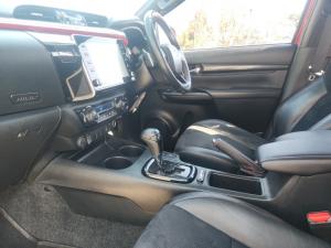 Toyota Hilux 2.8 GD-6 GR-S 4X4 automaticD/C - Image 7