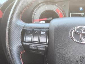 Toyota Hilux 2.8 GD-6 GR-S 4X4 automaticD/C - Image 9