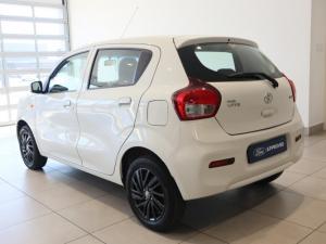 Toyota Vitz 1.0 XR manual - Image 10