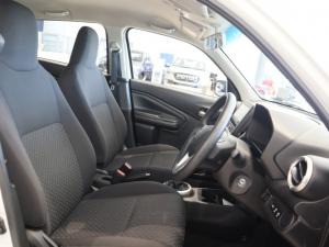 Toyota Vitz 1.0 XR manual - Image 5