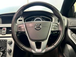 Volvo V40 Cross Country T5 AWD Inscription - Image 16