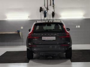 Volvo XC60 B5 AWD Ultimate Dark - Image 5