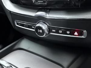 Volvo XC60 D5 AWD Inscription - Image 19
