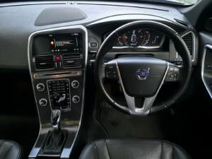 Volvo XC60 D4 Momentum - Image 13