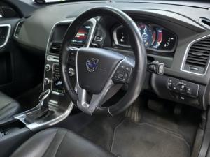 Volvo XC60 D4 Momentum - Image 14