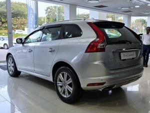 Volvo XC60 D4 Momentum - Image 3