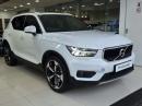 Thumbnail Volvo XC40 D4 AWD Momentum