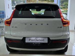 Volvo XC40 D4 AWD Momentum - Image 5