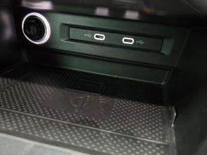 Volkswagen Tiguan 2.0TSI 162kW 4Motion R-Line - Image 27